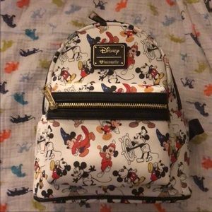 🛑 sold🛑 Mickey 90th anniversary Loungefly